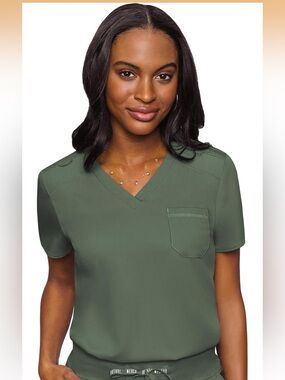 Med Couture Olive V‑Neck Short Sleeve Scrub Top